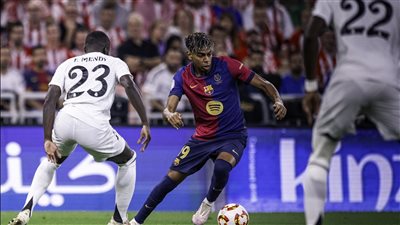 نتيجة مباراة ريال مدريد وبرشلونة بنهائي السوبر الإسباني.. البارسا يتوج باللقب بعد الفوز 5-2