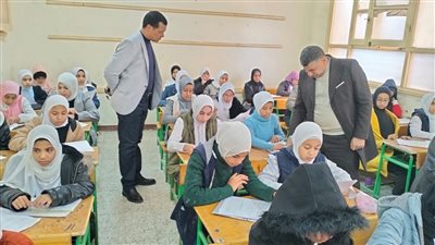 مزاعم تداول امتحان الدراسات الاجتماعية بعد بدء الامتحان على السوشيال في سوهاج