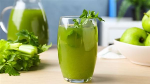 طريقة عمل عصير الكرفس..