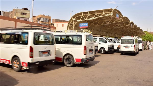 موقف سيارات الأجرة