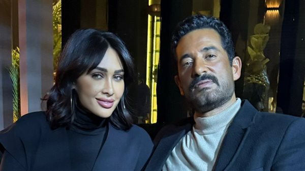 الفنان عمرو سعد وإنجي