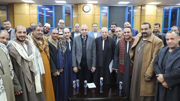 محافظ المنيا