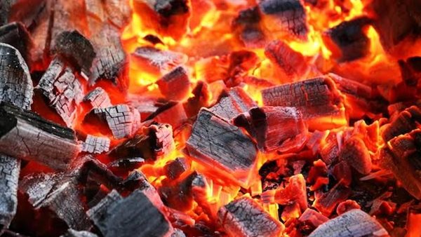 شعلة من الفحم