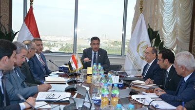 وزير التموين: ضخ سلعة الزيت لتلبية احتياجات المواطنين في شهر رمضان