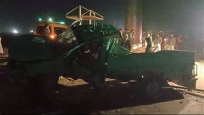 مصرع عامل وإصابة سائق في حادث انقلاب سيارة نقل بسوهاج