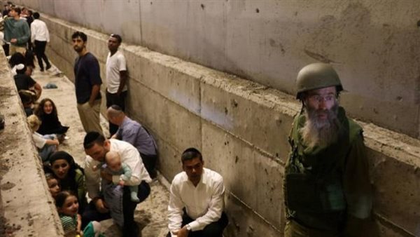 إسرائيليون يهربون