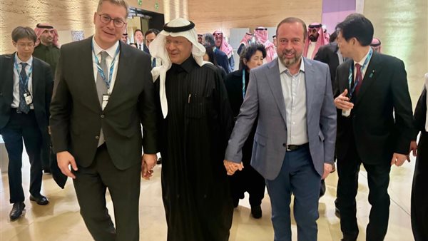 جانب من الافتتاح