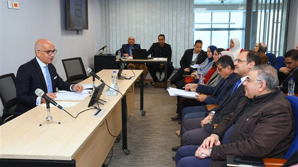 رئيس جامعة عين شمس