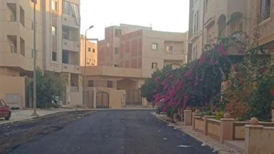 رئيس جهاز القاهرة الجديدة: الانتهاء من أعمال الطرق بحي جاردينيا 2.. وتكليفات بسرعة توصيل الغاز 