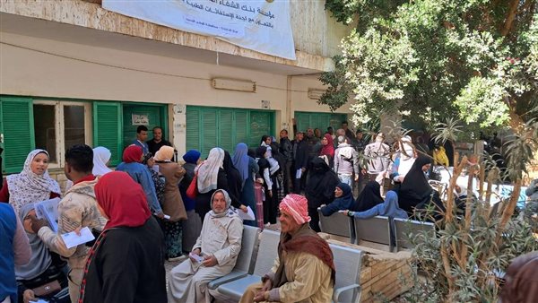 جانب من القافلة الطبية