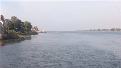 ظهور بقعة زيت في نيل إسنا بالأقصر.. ومسؤول: لا تشكل أي خطر| بث مباشر 