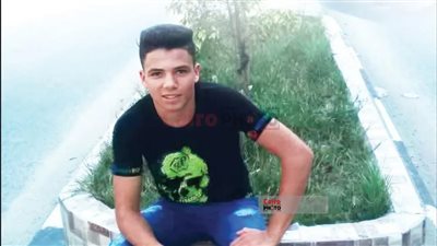 طعنه بالمطواة في قلبه.. التصريح بدفن جثمان شاب لقي مصرعه على يد آخر بالغربية