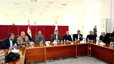 وزير الإسكان: وضعنا رؤية لتطوير مدينة العاشر من رمضان لتكون وجهة للاستثمار بشرق القاهرة