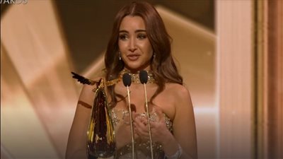 هنا الزاهد تحصد جائزة أفضل ممثلة عن فئة السينما خلال حفل توزيع جوائز Joy Awards