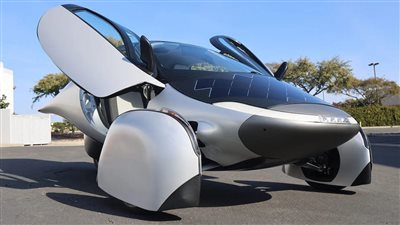 لا تحتاج للشحن.. شركة Aptera تطلق سيارة كهربائية تعمل بالطاقة الشمسية