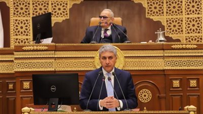 وزير السياحة: تقليل رسوم المطارات وإدراج رحلات الأقصر وأسوان ضمن برنامج تحفيز الطيران