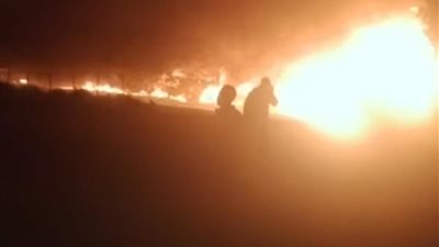 بقى كوم تراب.. حريق يلتهم محل أدوات منزلية وكهربائية بالمنطقة الصناعية في دهب بجنوب سيناء