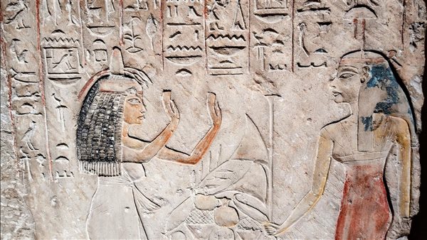 قطعة أثرية من الحجر