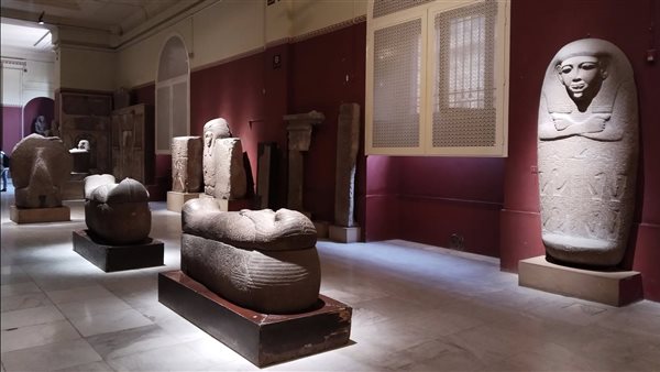 قاعات المتحف المصري