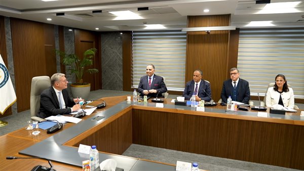  أحمد موقع رئيس شركة