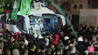 إسرائيل تعلن الإفراج عن 90 معتقلا فلسطينيا بموجب اتفاق وقف إطلاق النار