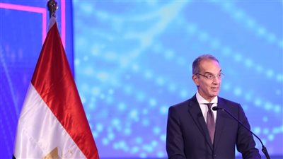 وزير الاتصالات: المواطن لا يتحمل أي تكلفة إضافية من خدمة الواي فاي الجديدة