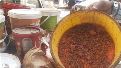 ضبط نصف طن سلع غذائية منتهية الصلاحية في الأقصر| صور