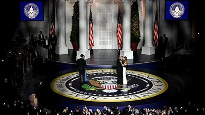 الرقصة الأولى.. لقطات من حفل تنصيب الرئيس الأمريكي دونالد ترامب 