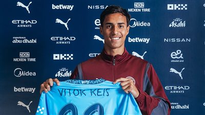 ثاني صفقاته الشتوية.. مانشستر سيتي يعلن التعاقد مع فيتور ريس قادمًا من بالميراس 