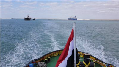 رسميًا.. بدء التشغيل الفعلي لمشروع ازدواج قناة السويس بالبحيرات المرة الصغرى خلال شهرين