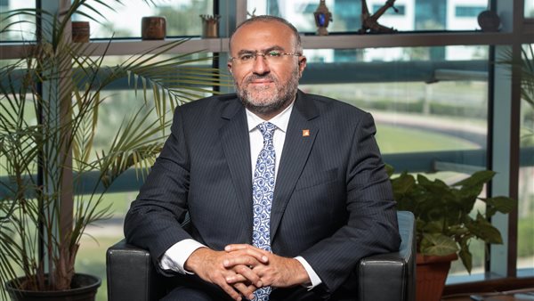 الدكتور أيمن أميري