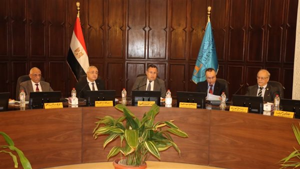 مجلس جامعة الإسكندرية