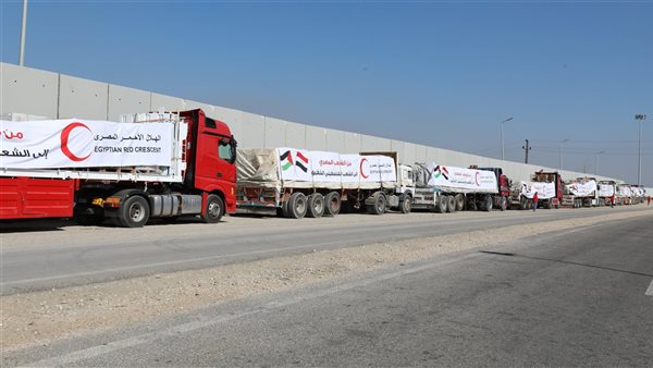 جانب من مساعدات الهلال