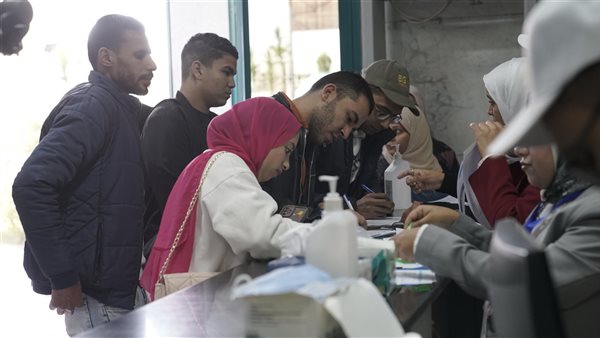 ملتقى توظيف بين برنامج