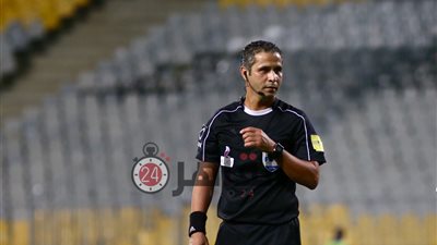 محمود عاشور حكم مباراة الأهلي والإسماعيلي في الدوري الممتاز