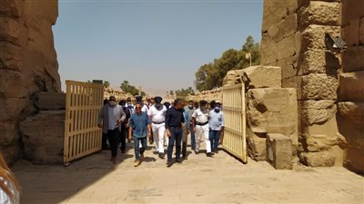 وزير السياحة يتفقد معبد الكرنك ومتابعة تطوير منطقة الكباش