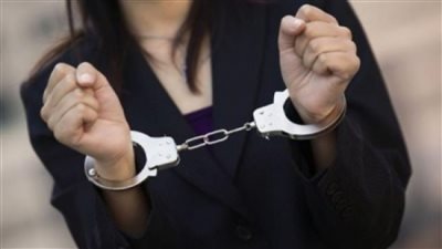 جنايات المنيا تقضي بالسجن 5 سنوات لطبيبة نساء تسببت في وفاة سيدة خلال ولادتها