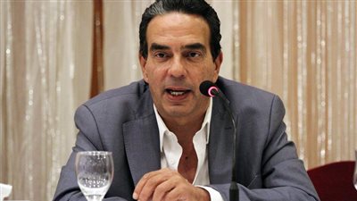 أيمن أبو العلا يستقيل من حزب المصريين الأحرار.. ويؤكد: عصام خليل ينتحر سياسيًّا