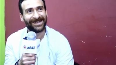 نضال الشافعي: “أنا وأحمد زاهر بنتخانق على منة فضالي في زنزانة 7” (فيديو)