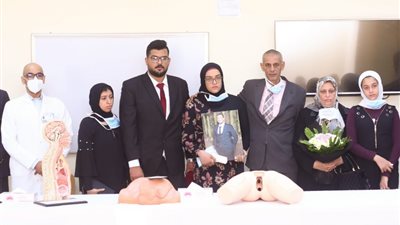 جامعة مصر للعلوم والتكنولوجيا تطلق اسم الشهيد محمد أشرف على مدرج بمستشفى سعاد كفافى الجامعى (صور)