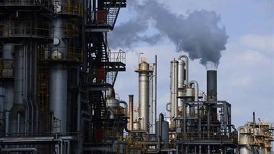 “التنمية الصناعية” تدرس إقامة مجمعات صناعية لـ3 قطاعات بينها الدواء والتعدين (خاص)