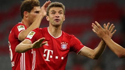 الشوط الأول.. بايرن ميونخ يتقدم بثلاثية على شالكة في افتتاح البوندسليجا