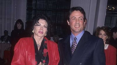 فرانك ستالون يكشف السبب الحقيقي وراء وفاة والدته جاكي (صورة)