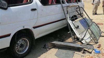 بينهم 3 أطفال.. إصابة 6 أشخاص في حادث انقلاب سيارة على طريق “دسوق – كفر الشيخ” (أسماء)