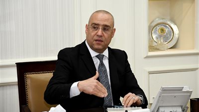 وزير الإسكان: إنهاء أعمال الطبقة السطحية لطريق الروبيكي بتكلفة 13 مليون جنيه