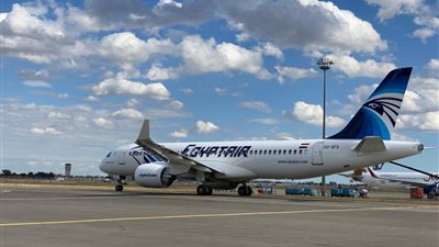 مصر للطيران تتسلم الطائرة الحادية عشرة من طراز A220-300