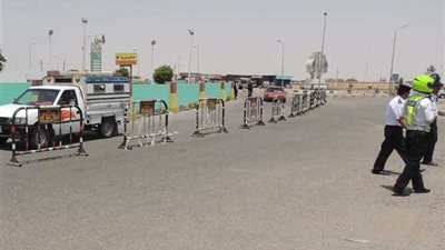 غلق كلي لحركة المرور وإجراء تحويلات بطريق الأوتوستراد بالاتجاهين