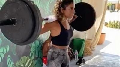 دينا الشربيني حديث السوشيال ميديا بسبب فيديو الجيم.. وعمرو أديب: كلها صحة وحاجة تعقد