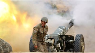 أرمينيا: قوات أذربيجان تقصف عاصمة كاراباخ وتوقع ضحايا