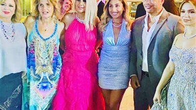 عمرو دياب ودينا الشربيني.. آخر الحاضرين في حفل زفاف أمير شاهين (صور)